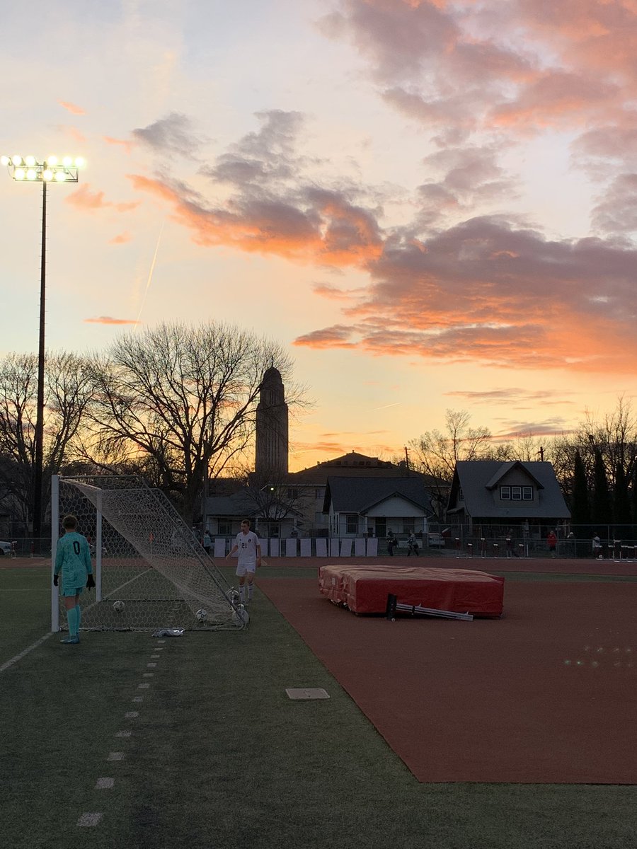 LSWFC_Official's tweet photo. A complete team performance from front to back as we secure a 4-0 Win over The Links. Now we look to recover and prepare for a big showdown this Saturday. Up the Hawks! ⚽️👏🏼

Match Stats 📊
Tapia ⚽️
Stanczyk ⚽️
Riese ⚽️
Farley ⚽️
Solano 🅰️
Tiernan 🅰️
Rakowsky🅰️
Gusic 🅰️
Ebeler 🧱 https://t.co/c3sU055Ttj