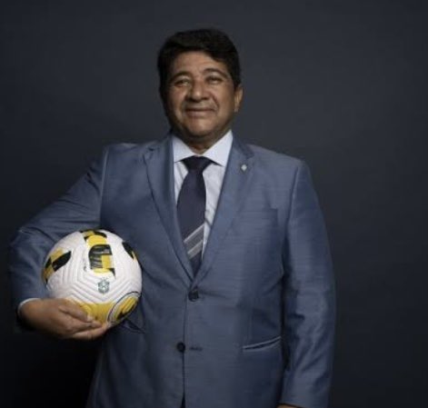 Ednaldo Rodrigues foi reeleito presidente da CBF até 31/03/2030. Ele é o pior presidente da história da CBF. Não temos credibilidade, não temos gestão e não temos projeto. Que treinador de ponta trabalhará com esse cidadão? Nenhum.
