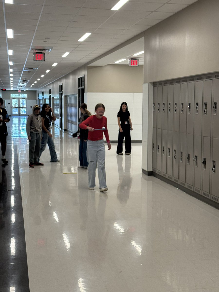 nikkimullinnix's tweet image. After writing article summaries, the STAARnival teams competed in a little egg and spoon race. The “Cotton Candy Cavaliers” smoked the competition earning their team 5 points! #Lions #Lionslearning