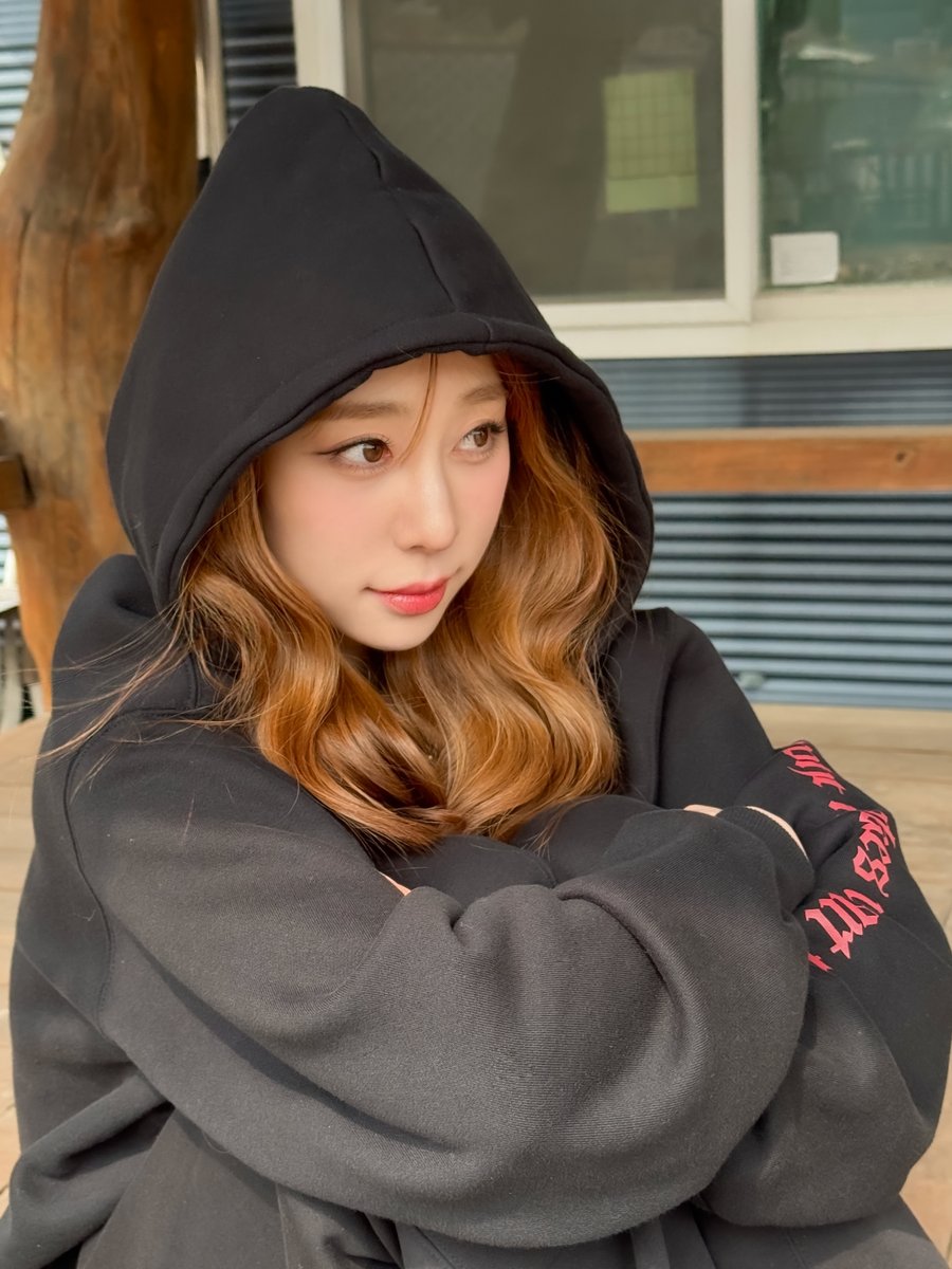 [#연정]

우정들 미세먼지랑 감기 조심행🐻🤎

#YEONJUNG #우주소녀 #WJSN