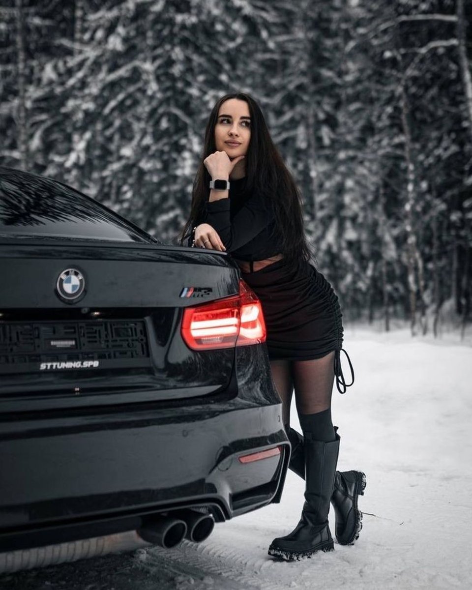 BMW M3 Competition G80, Brooklyn Grey  

The BMW M3 Competition G80 is the embodiment of high-performance engineering wrapped in an aggressive yet refined design.