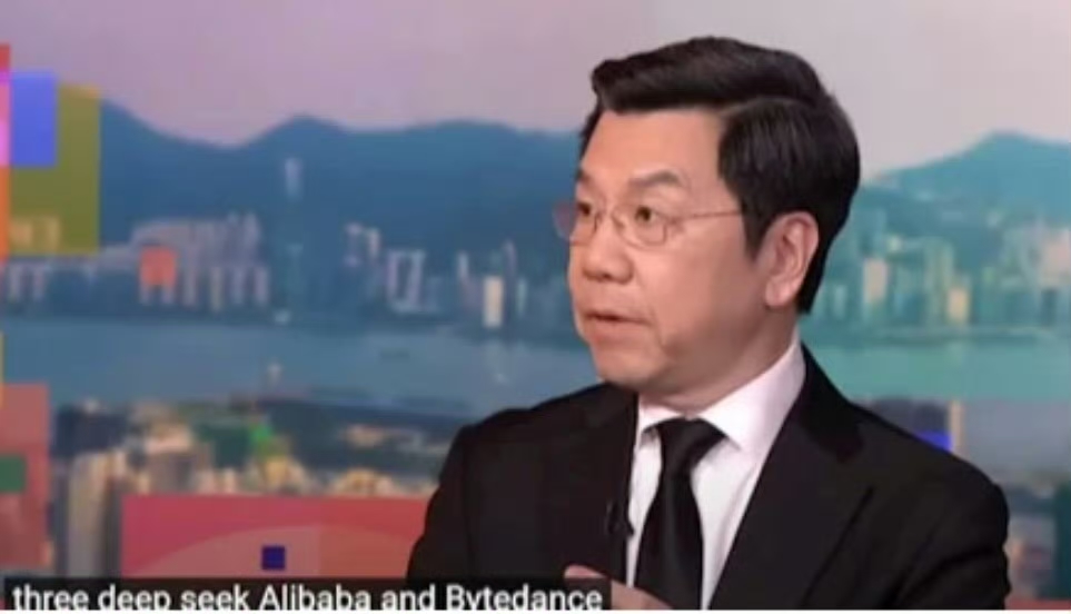 Recently, Kaifu Lee publicly said that the Chinese market may eventually be left with only DeepSeek (deep search), Alibaba and ByteDance three major AI model companies, of which DeepSeek is currently the strongest.