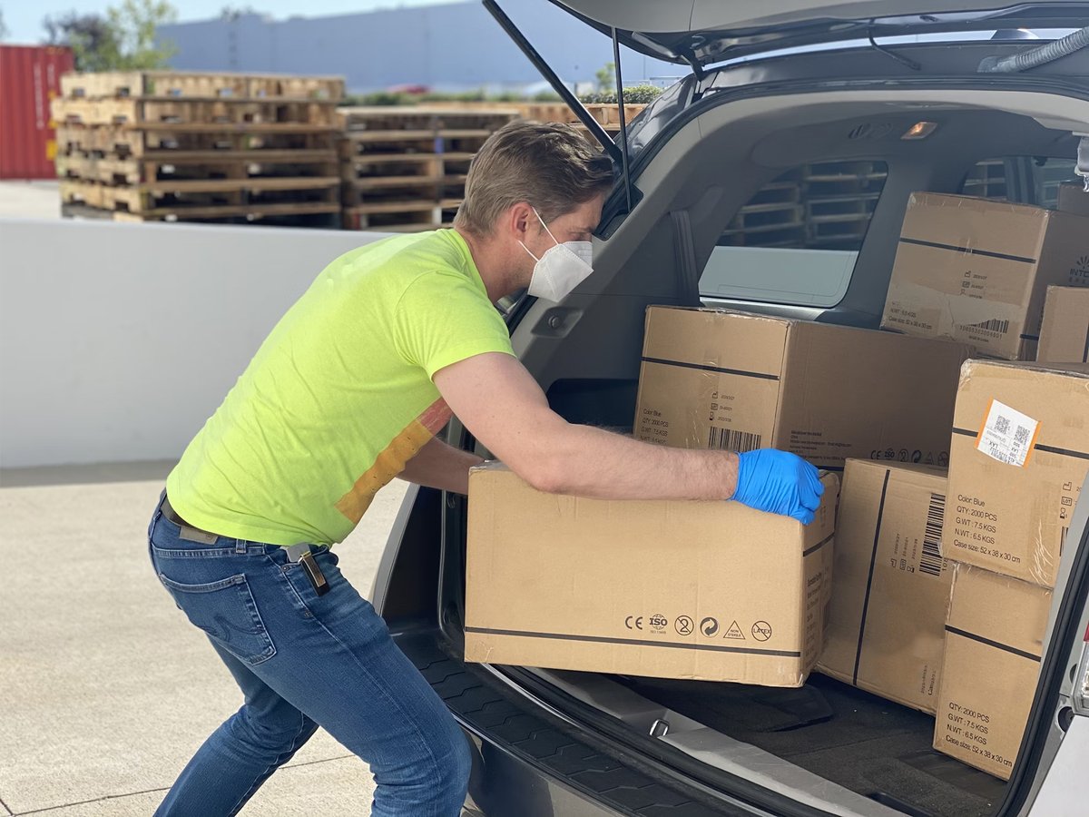 Delivery time.