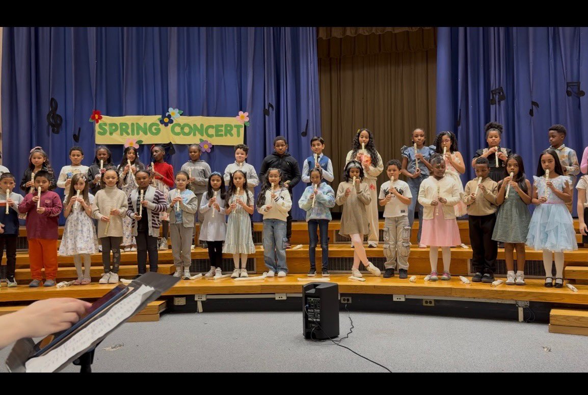 Way to go to our 3rd-6th grade students with their performance in the spring concert! A big shout out to Ms .Tineo , our music teacher !