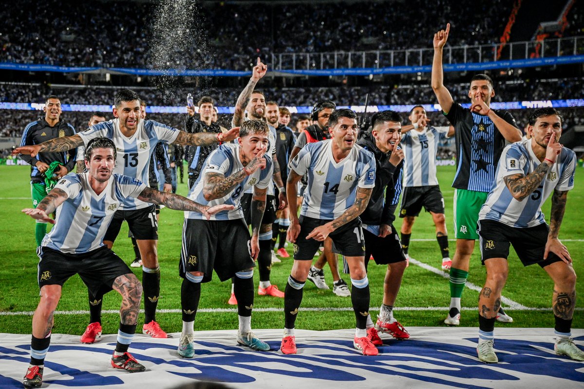 brfootball's tweet photo. Argentina are loving that win over Brazil 🤫 https://t.co/fi6GkTUBAT
