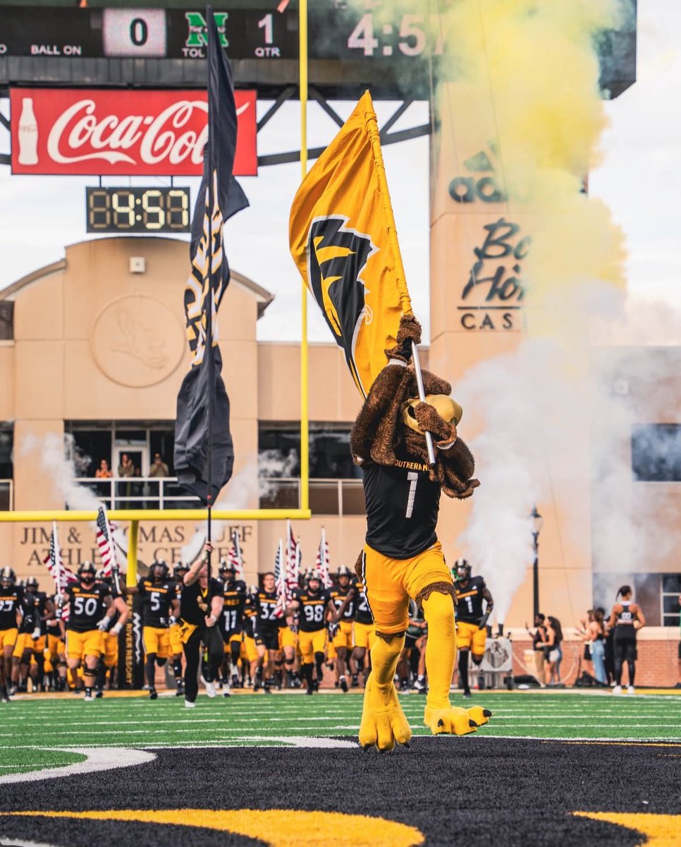 Deshawn Laporte (@laportedeshawn) on Twitter photo Blessed to receive an offer from the University of Southern Mississippi #SMTTT <a href="/SouthernMissFB/">Southern Miss Football</a> <a href="/CoachHuff/">Charles C. Huff</a> <a href="/Reed5G/">Reed Grable</a> <a href="/CHbanderson/">Blake Anderson</a> <a href="/GregBiggins/">Greg Biggins</a> <a href="/adamgorney/">Adam Gorney</a> <a href="/ChadSimmons_/">ChadSimmons</a> <a href="/coach_o_sports/">CoachOsports</a> <a href="/CoachTroop3/">elite_Threatz</a> <a href="/coach_Miguel_/">coach Miguel</a> Blessed to receive an offer from the University of Southern Mississippi #SMTTT <a href="/SouthernMissFB/">Southern Miss Football</a> <a href="/CoachHuff/">Charles C. Huff</a> <a href="/Reed5G/">Reed Grable</a> <a href="/CHbanderson/">Blake Anderson</a> <a href="/GregBiggins/">Greg Biggins</a> <a href="/adamgorney/">Adam Gorney</a> <a href="/ChadSimmons_/">ChadSimmons</a> <a href="/coach_o_sports/">CoachOsports</a> <a href="/CoachTroop3/">elite_Threatz</a> <a href="/coach_Miguel_/">coach Miguel</a>