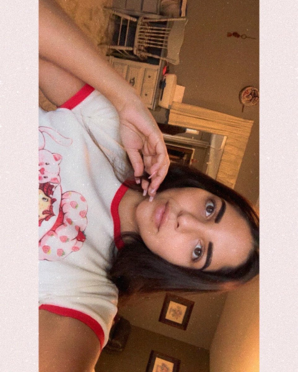 brittzybabe's tweet photo. 🍓🍰 https://t.co/isNW8e1Rrw