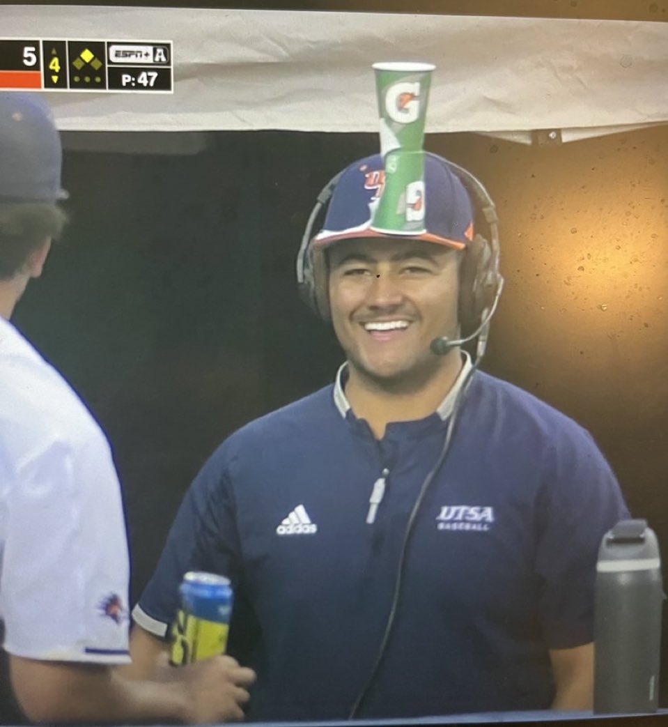No Context College BSB 2.0 (@nocontextbsb) on Twitter photo 