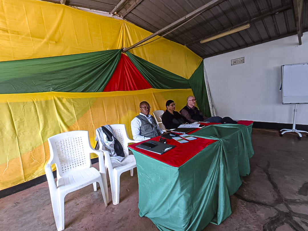 NAEB Enhances Tea Quality through Training

The National Agricultural Export Board (NAEB) conducted a comprehensive training program on quality control measures in plucking and hygiene for workers, staff, and farmers. The objective was to enhance the quality of Rwandan teas,