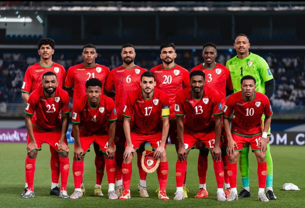 شكرا للجهاز الفني والأداري والجهاز الطبي والأعلامي على جهدكم وعملكم المتواصل مع لاعبين المنتخب
والشكر والتقدير لنجوم الأحمر اللاعبين على ماقدموه من عمل وجهد وروح عاليه من ألتزام وأنضباط خلال فترة المعسكر لمباراتي كوريا والكويت ولازال العمل مستمر والله الموفق✌🏻
#الكويت_عمان