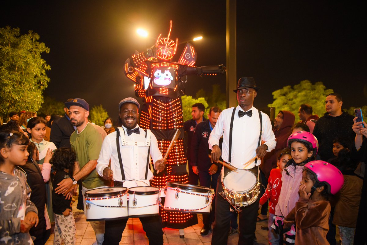 Celebrate Eid Al Fitr in Sharjah at Aljada, Masaar, or Nasma Residences! Enjoy family-friendly fun with marching parades, face painting, henna, traditional shows, and the Manbat market packed with Emirati treats. Events run daily from 6pm to 10pm during the three-day holiday and