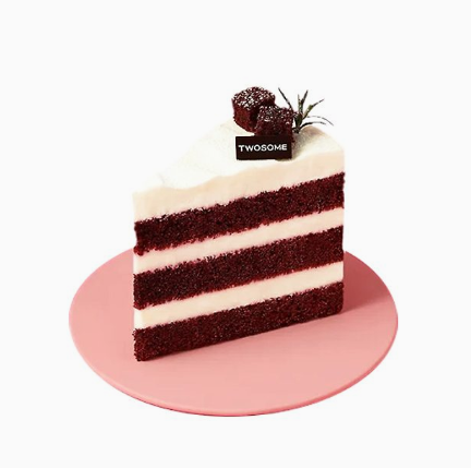 [RT] 건두부 작가님의
<친애하는 폭군에게>  19세 완전판 단행본 출간!🎉🎉

RT&amp;팔로우 해 주신 한 분께 <투썸 레드 벨벳 피스>를 드립니다!(~4/16)

🔗ridibooks.com/books/46290038…

반란으로 몰락한 가문의 마지막 생존자,
푸른 기사를 노예로 삼았다.

나는 그가 잃은 모든 것을 돌려 주어야만 한다.