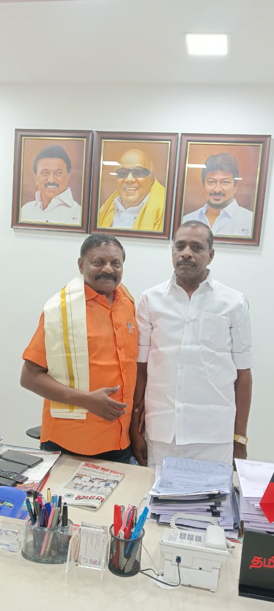 m_nagarasan's tweet photo. இன்று சென்னை அண்ணா அறிவாலயத்தில் கழக துணை அமைப்பு செயலாளர் அண்ணன் அன்பகம் கலை அவர்களை மரியாதை நிமித்தமாக சந்தித்தேன்... https://t.co/buK7Oo3XU1