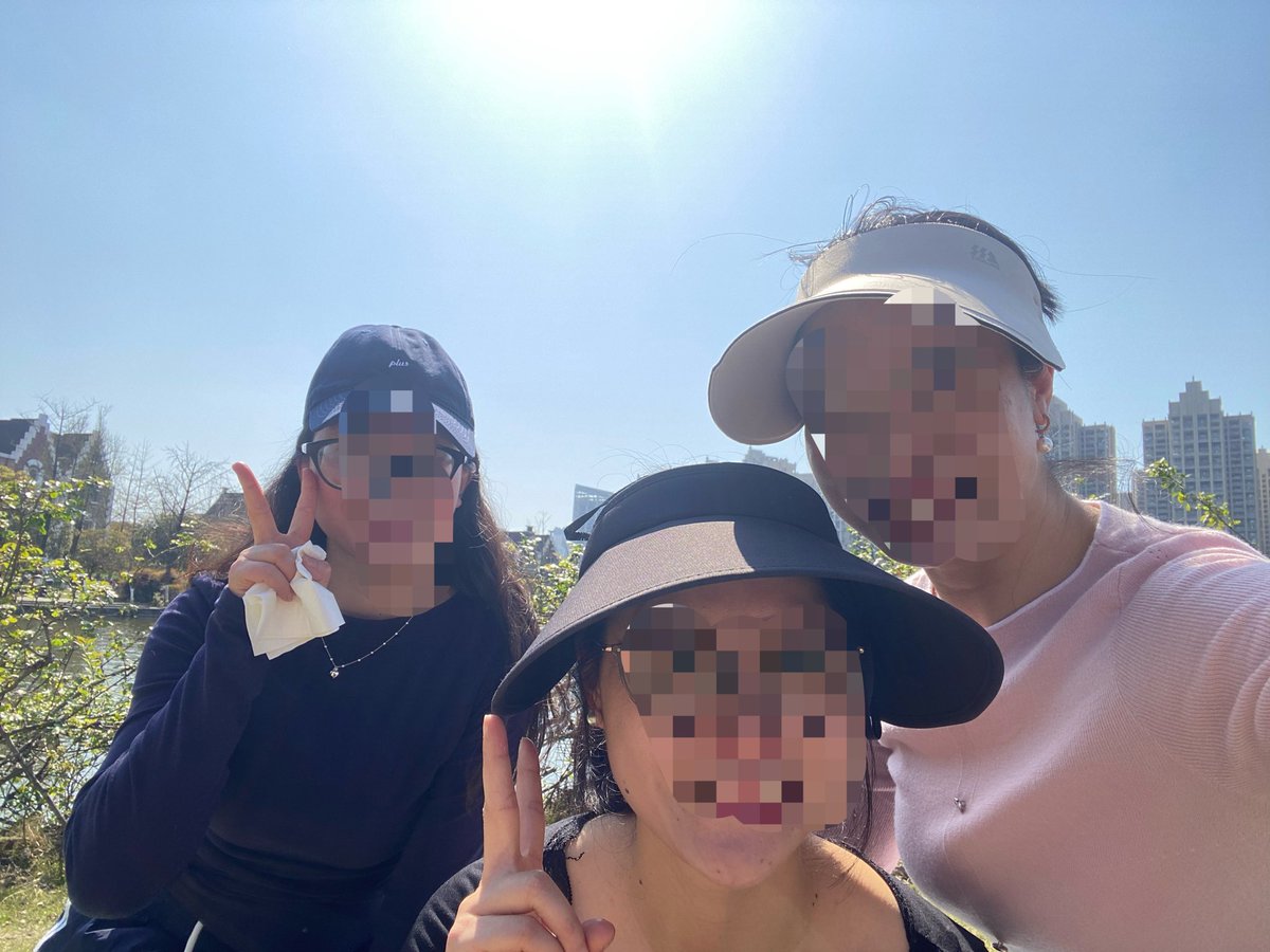 Moms’ meet-up
#asianmoms #hotmom #asianmilf #milf