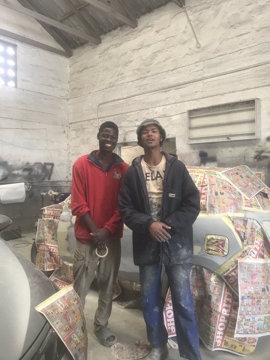 Manie_spinner's tweet photo. Working at the workshop in Eastern cape🇿🇦😂😂 https://t.co/jNih8Qj8Sc