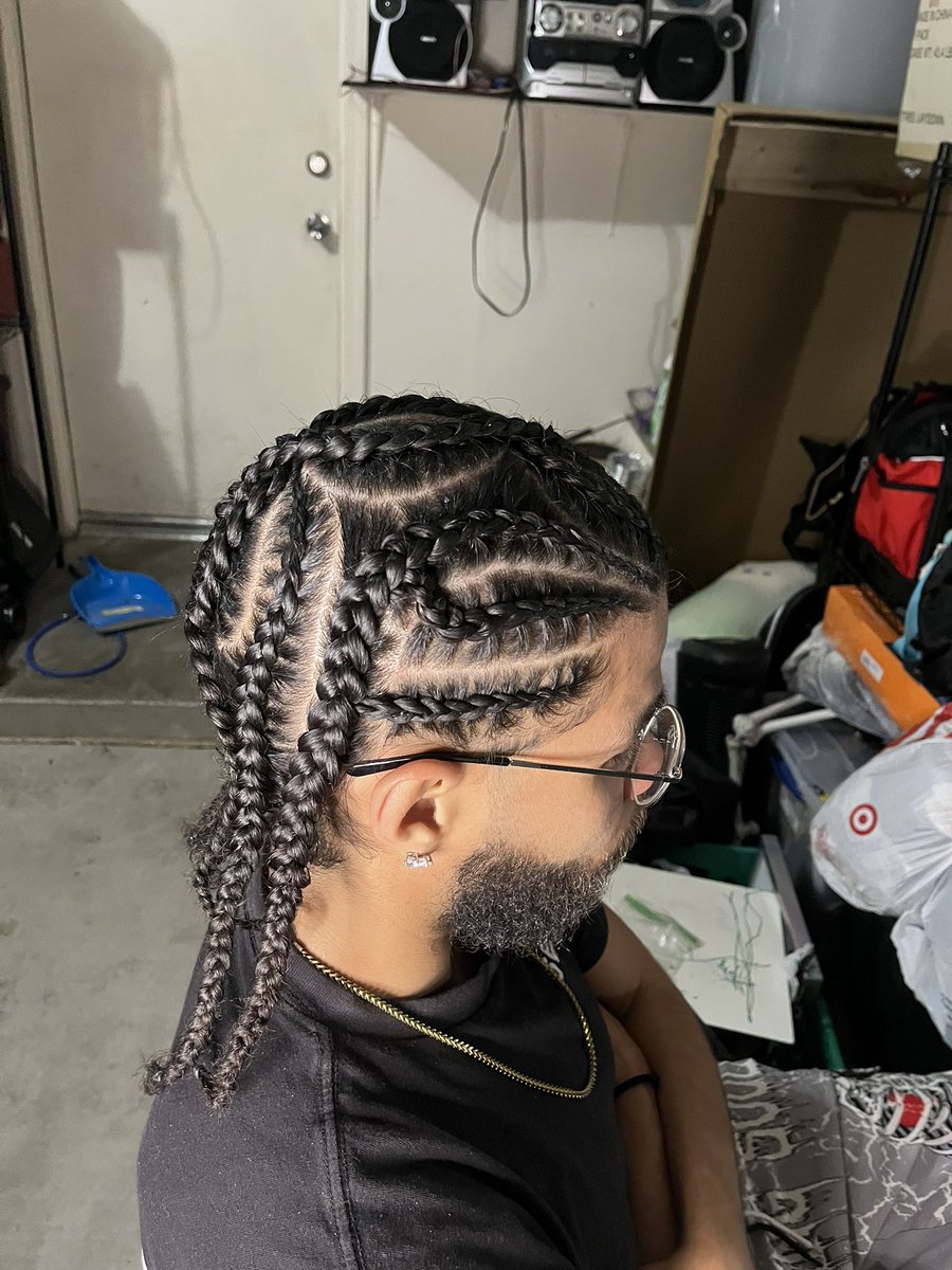 simplylala77's tweet photo. @galactamelaqs follow my instagram @styledby.sian to book your next braids #arizona #hairstylist #summer https://t.co/iESPULqT1s