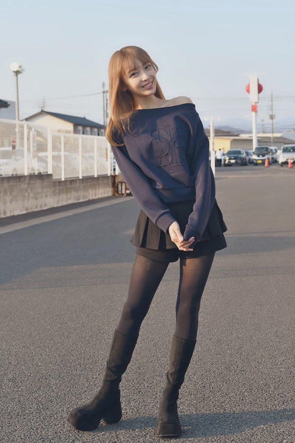 明日は酒カスの収録でやすだ柏店さんへ行きます！＃PR

久しぶりに本調子で酒カス収録にてお酒が楽しめるぞ〜🍺∩(´^ヮ^｀)∩🍺

当日、酒カスステッカーと、私の個人ステッカーもあるのでお気軽に✨

皆で共有してやすだ柏店と酒カスを盛り上げましょ🍻にゃは😸