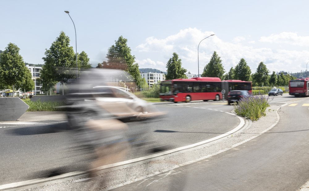 Vor Monatsfrist reichte die RKBM das Regionale Angebotskonzept ÖV 2027–2030 beim Kanton ein. Das Konzept stärkt den öffentlichen Verkehr als Rückgrat einer nachhaltigen und effizienten Mobilität. Mehr dazu in unserem Newsletter: tinyurl.com/36dnxa5t