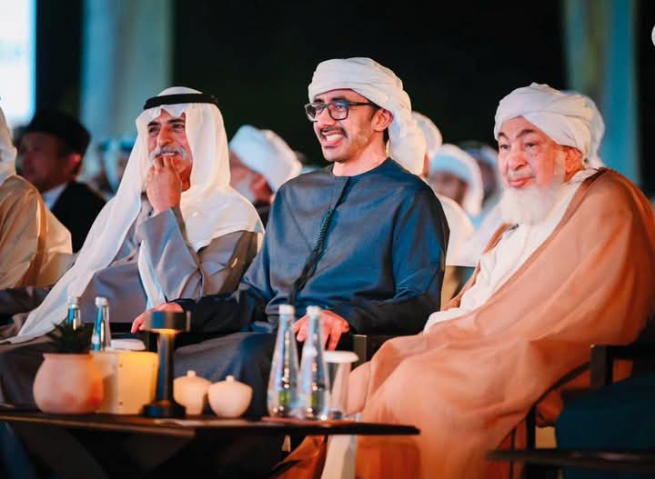 mostfamedmoctar's tweet photo. عبدالله بن زايد ونهيان بن مبارك يشهدان فعالية «يوم زايد للعمل الإنساني»
 
الجمعة، 21 مارس 2025

https://t.co/5ysaaVCDdxعبدالله-بن-زايد-ونهيان-بن-مبارك-يشهدان-فعالية-«يوم https://t.co/n7LWQYviSL