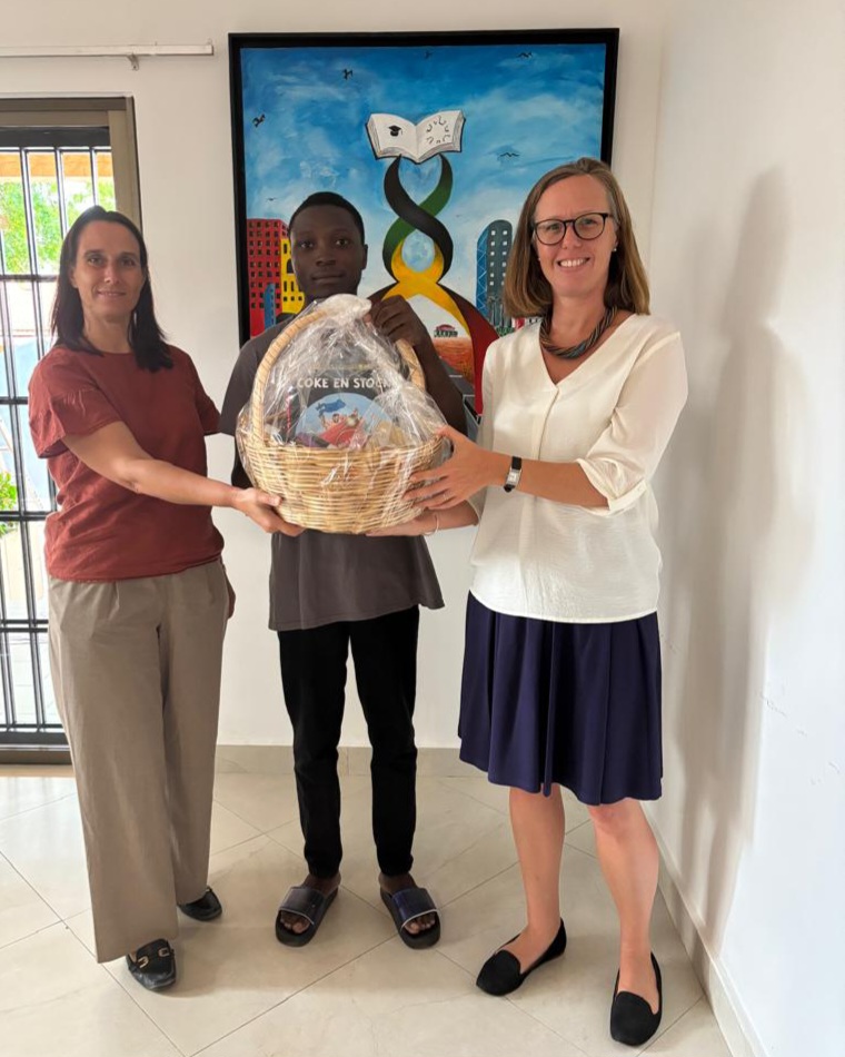 Félicitations à Réogacie Eugène👏, grand vainqueur de notre Quiz sur la BD 📚 à l’occasion des 3e Rencontres Internationales de la Bande Dessinée de #Cotonou 🇧🇯 
Merci à toutes et tous pour votre participation, et restez connectés pour nos prochains événements !
#Francophonie