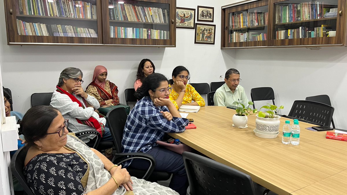 cspsindia's tweet image. CSPS hosted an engaging discussion on The Comeback by @anniezaidi, featuring thought-provoking insights from Dr. &amp;amp; @Anubha Yadav. 

Thank you to @AlephBookCo Company and our audience for making it a success!  

#CSPS #TheComeback #BookDiscussion #AnnieZaidi