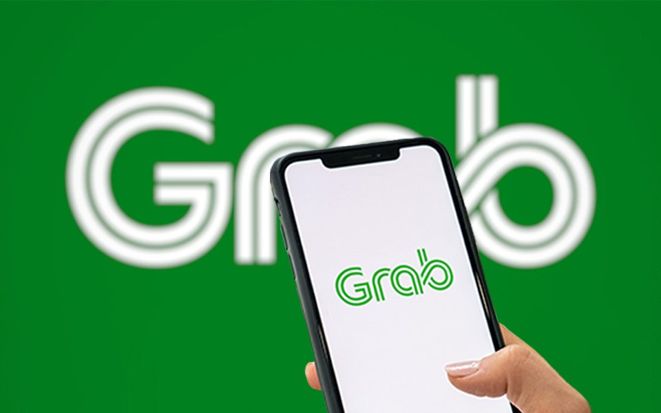 Grab seeks up to $2B loan for possible GoTo takeover

Grab is reportedly seeking a bridge loan of up to $2 billion to finance a potential acquisition of GoTo, an Indonesian tech company. 

According to Bloomberg News, the loan discussions with banks are in preliminary stages and