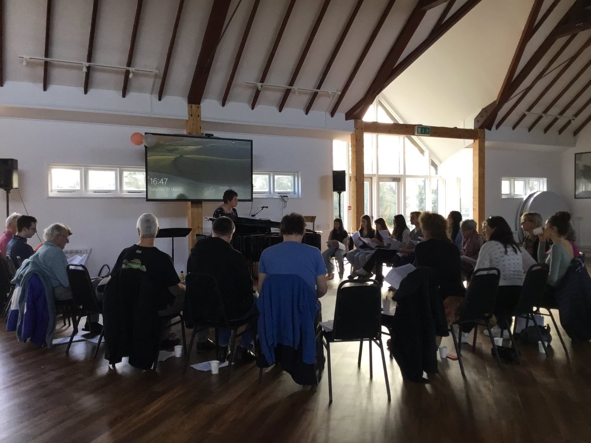 Bedes_Music's tweet photo. What immense joy and pleasure to welcome @dieneswilliams on Saturday to our inaugural ‘Come &amp; Sing’ afternoon, welcoming Prep and Senior pupils, and parents https://t.co/3hM6STteJO