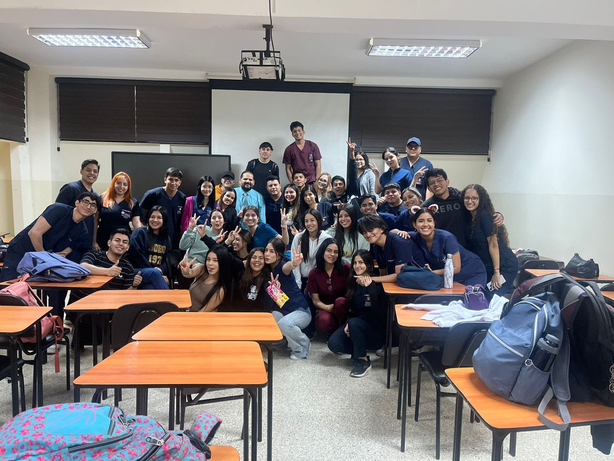 f_elda's tweet photo. Un semestre más 8/10 🥹✨🫰🏻 https://t.co/JBr3zdvJuV