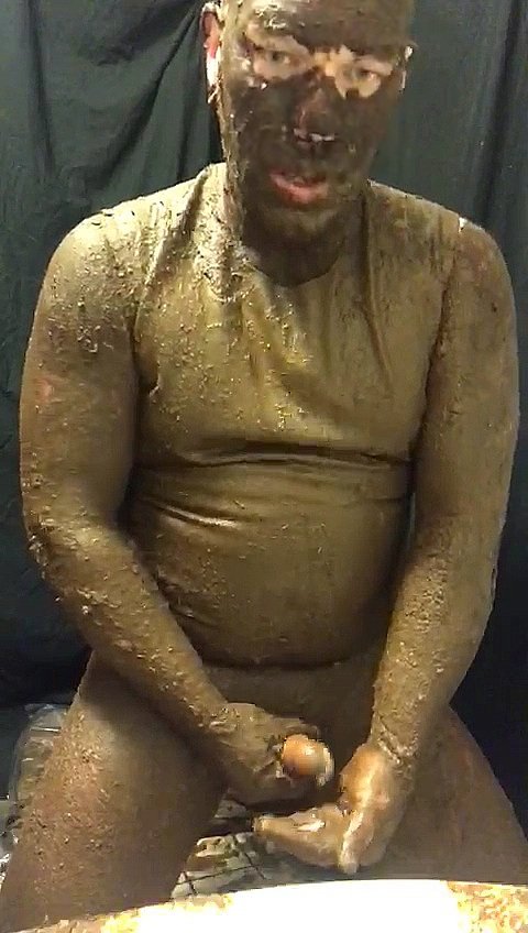 PureFilthPig's tweet image. Is it even a human? 😈💦. Watch my 🐷-slave smear and cum to my honor at  scatbook.com/posts/10505674.
RETWEET and comment dirty 😈🐷💦.
#shitpig #perv #pigplay #scatpig #trash #subgay #nfswtwt #nsfwacc