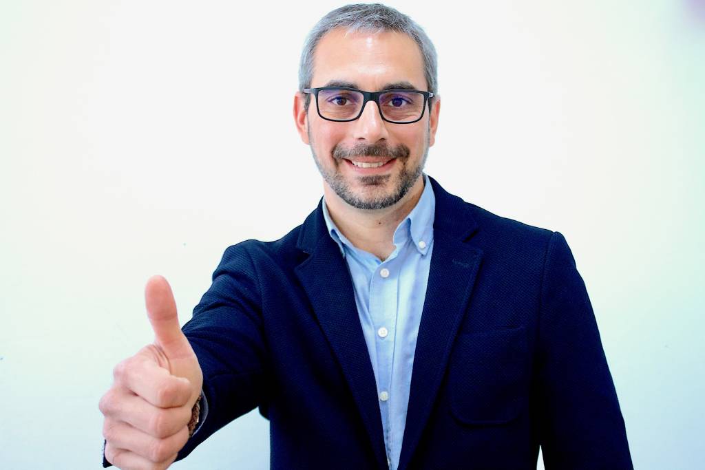 Juan Luis Pavรณn (@juanluispavon1) on Twitter photo ๐La empresa People 1, de innovaciรณn en inteligencia artificial al servicio de las personas y no para reducir empleo, creada por <a href="/joaquin_pena/">๐๐จ๐๐ช๐ฎ๐ข๐ง ๐๐รฑ๐ ๐๐ก๐.</a>, profesor de <a href="/unisevilla/">Universidad de Sevilla</a>,  convoca a un hackathon el prรณximo sรกbado 29 para incorporarse a su equipo. Ver en people1.ai y ๐La empresa People 1, de innovaciรณn en inteligencia artificial al servicio de las personas y no para reducir empleo, creada por <a href="/joaquin_pena/">๐๐จ๐๐ช๐ฎ๐ข๐ง ๐๐รฑ๐ ๐๐ก๐.</a>, profesor de <a href="/unisevilla/">Universidad de Sevilla</a>,  convoca a un hackathon el prรณximo sรกbado 29 para incorporarse a su equipo. Ver en people1.ai y
