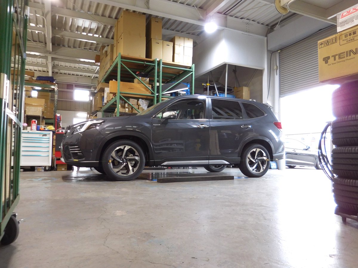 ProvaYokohama's tweet photo. #SKE #Forester #ハイブリッド 新車でのカスタムご入庫。#ハイカレントアース , #アイスメインフューズ など、アース系パーツはもとより、#スポーツスプリング も。#アライメント 調整もしっかり。ありがとうございました! #subaru #prova #hybrid #スバルフリートデスク #icefuse #unitedsound https://t.co/Wij3yq3xnz