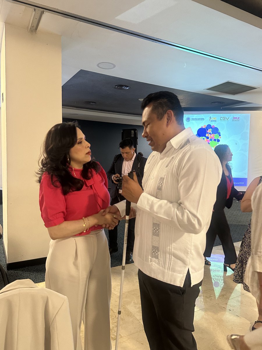 Edgar Cruz Luján tweet media