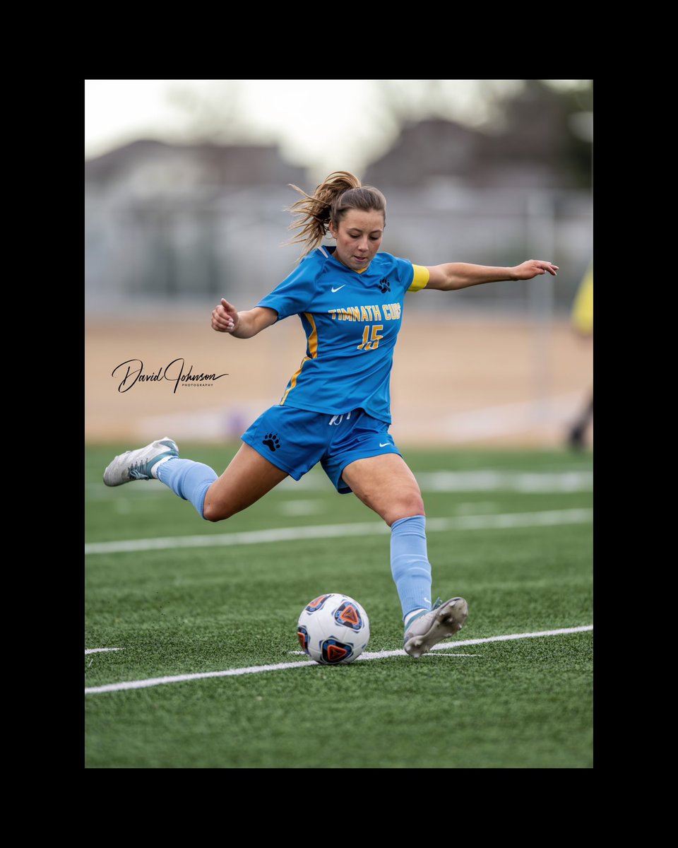 DavidJohnsonPh2's tweet photo. Timnath High girls soccer faced Fort Collins High in a home game this evening. 

#soccer #sports #photographer #photograghy @PSD_ATHLETICS https://t.co/H58R4CMqmI