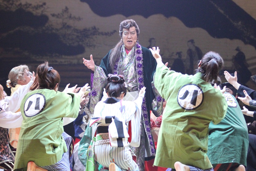 gekicine's tweet photo. 𝗚𝗘𝗞𝗜×𝗖𝗜𝗡𝗘 𝟮𝟬𝘁𝗵☆𝗧𝗼𝘂𝗿
GEKI×CINEセレクト10運行中！
20th☆Tour最後の作品！

来週の上映は、総選挙第1位
『#ZIPANGPUNK』～五右衛門ロックIII

豪華出演陣が歌って踊って笑わせる、
これぞザッツ新感線！
エンターテインメントの王道が
映画館のスクリーンでアンコール上映✨

ゲキ×シネ過去作連続上映
いよいよ大トリです👀

🗓️上映日
4/1(火)3(木)
🎦上映館詳細
https://t.co/73JD0GFrFo

#ゲキシネ