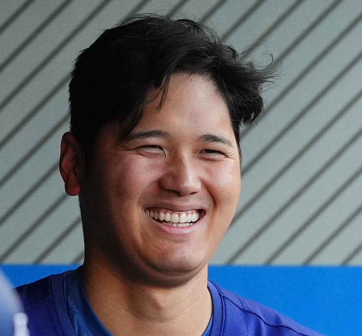 オープン戦エンゼルス対ドジャース　試合中、ベンチのドジャース大谷翔平の表情（撮影・菅敏）＃ドジャース ＃大谷翔平　＃dodgers ＃shoheiohtani ＃mlb ＃日刊スポーツ ＃写真映像部 ＃カンビン