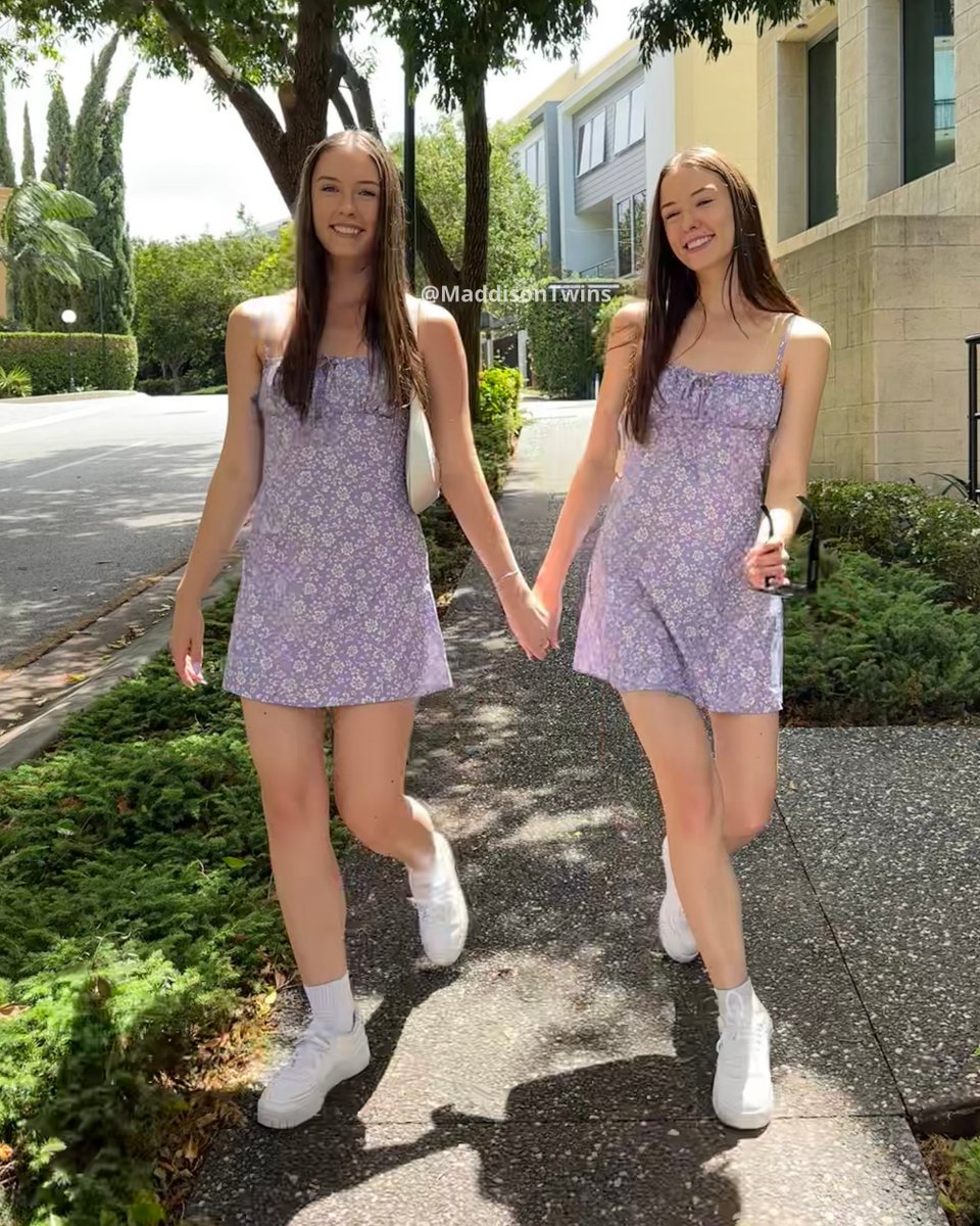 🎵 makin our way downtown 🎶