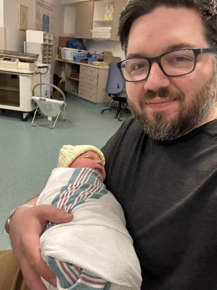 MBois327's tweet photo. She is here! Eliana Grace Bois born March 25, 2025 @ 10:32pm. Weighing 7.7 lbs. Both mom and baby are recovering well. Best early birthday present I could ever ask for. https://t.co/OVCxnJ7mGK