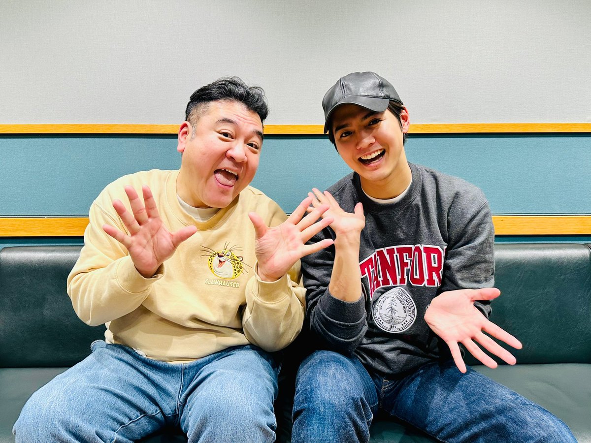 yose__staff's tweet photo. #エネクル presents #まいにちザキヤマ　
3/27（木）まで毎日 #GENRATIONS
#片寄涼太 出演させていただいてます🙇
@zakiyama795 

ザキヤマさんはじめ皆さまに
可愛がっていただいていますので😂
ぜひお聞きください🎶

📻3/24放送分
https://t.co/0HmjBOraIV

📻3/25放送分
https://t.co/0JKYmi90bS https://t.co/68I1LAO16f