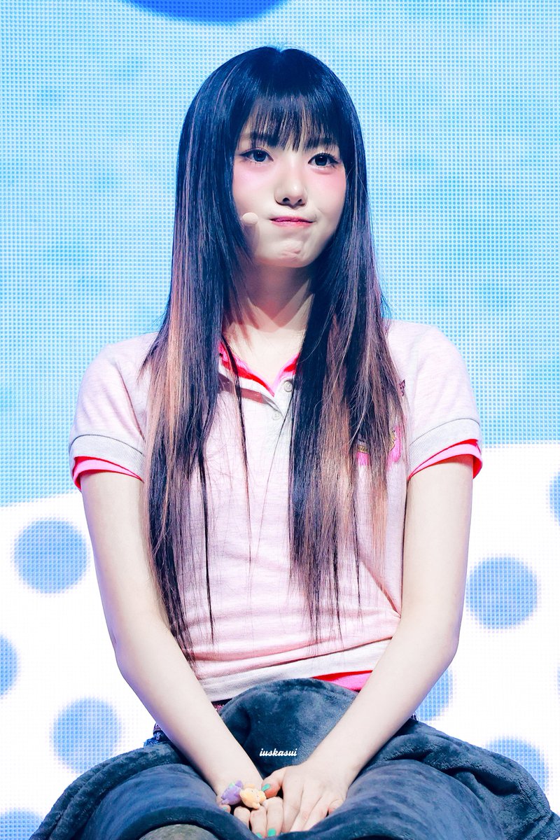 iuskasui's tweet image. 250324 쇼케이스 ⋆｡‧˚ʚ🍒ɞ˚‧｡⋆ 

#KiiiKiii #키키 #SUI #수이