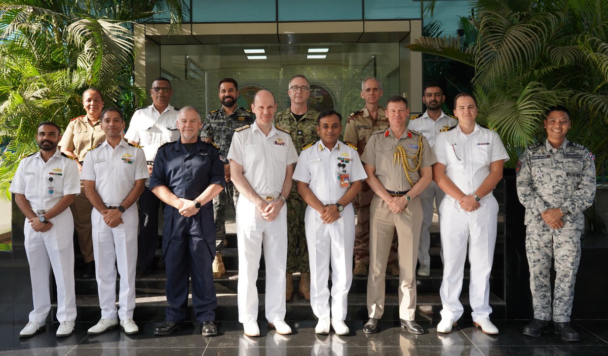IFC_IOR's tweet photo. A three-member @RoyalNavy delegation, led by Cmde Benjamin Walker Aldous, UK Maritime Component Commander and Dy Cdr @CMF_Bahrain visited #IFCIOR.
Interactions centred on addressing non-traditional #MARSEC threats, the role of ILOs in synergising #infosharing and the Centre’s collaboration with other information Centres in strengthening #maritimesecurity across #IOR.
@indiannavy