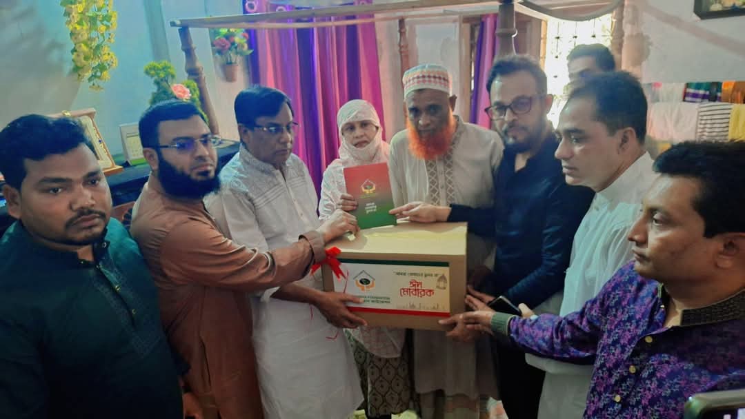 জুলাই গণঅভ্যুত্থানে নিহত আব্দুল্লাহ’র বাড়িতে বিএনপির ঈদ উপহার