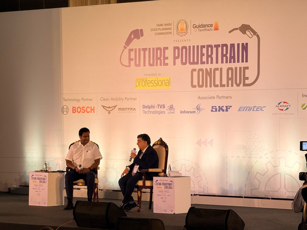 autocarpro's tweet photo. @TRBRajaa at the  @autocarpro #FuturePowertrainConclave
-Over 40% auto components are made in Tamil Nadu 
-With expertise in manufacturing, software TN poised for EV revolution https://t.co/vs3gjdaDyu