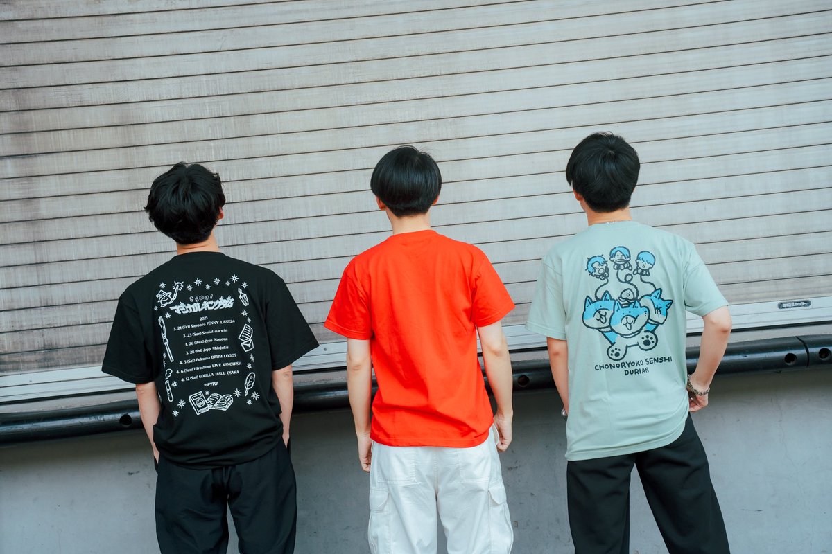 遅くなってすみません】 新グッズ着用画像！ 1、2枚目左からXL、M、L