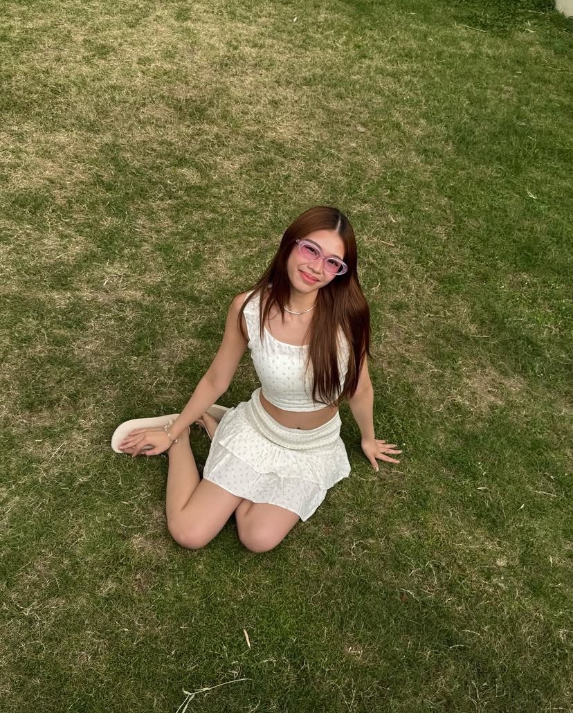 starchives. tweet media