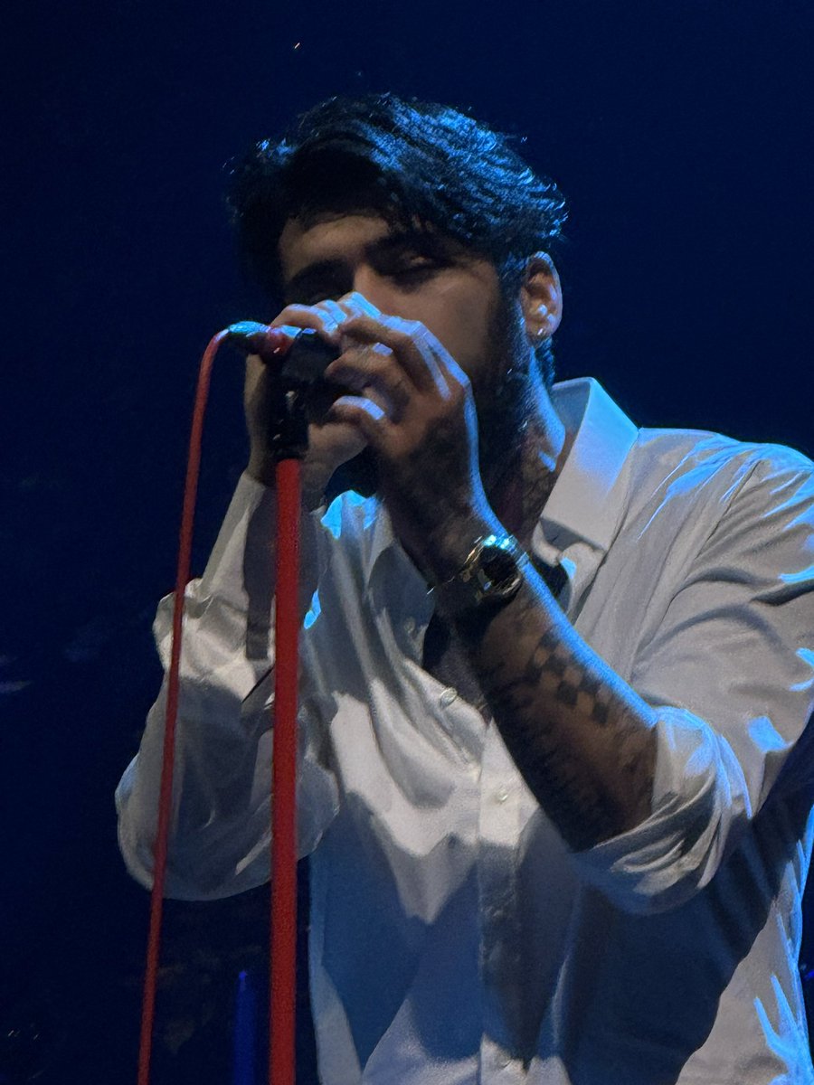 IIanetM's tweet image. parecía príncipe 😩

#ZaynSTTSTourMexico #STTSTourMexico