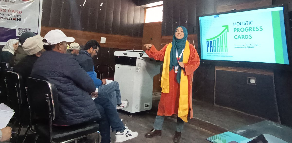 DietKargil's tweet image. @parakh_ncert &amp;amp; @DietKargil collaborated on a workshop for implementing Holistic Progress Cards on March 25, 2025 for teachers of #kargilDistrict. Led by Prof @IndraniBhaduri, experts from PARAKH, NCERT shared insights on #NEP2020-aligned assessment reforms #HolisticProgressCard.