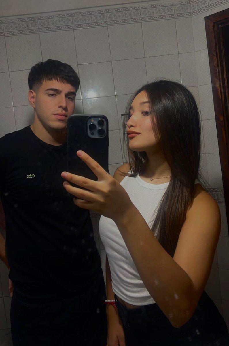 Nazareneromero's tweet photo. Hace todo bien el amor de mi vida 😍 https://t.co/emqbNObaxz