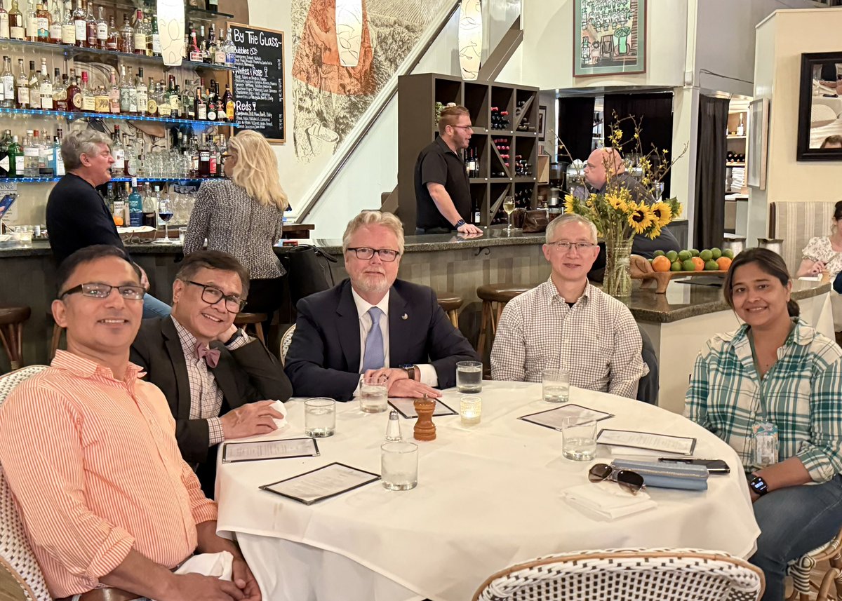 joewramos's tweet image. I had a great day presenting my work at the UC Davis Comprehensive Cancer Center! Thanks to my hosts Sanchita Bhatnagar, Ph.D, Jogender Singh, Primo Lara and Jeremy Chien! @UCD_Cancer