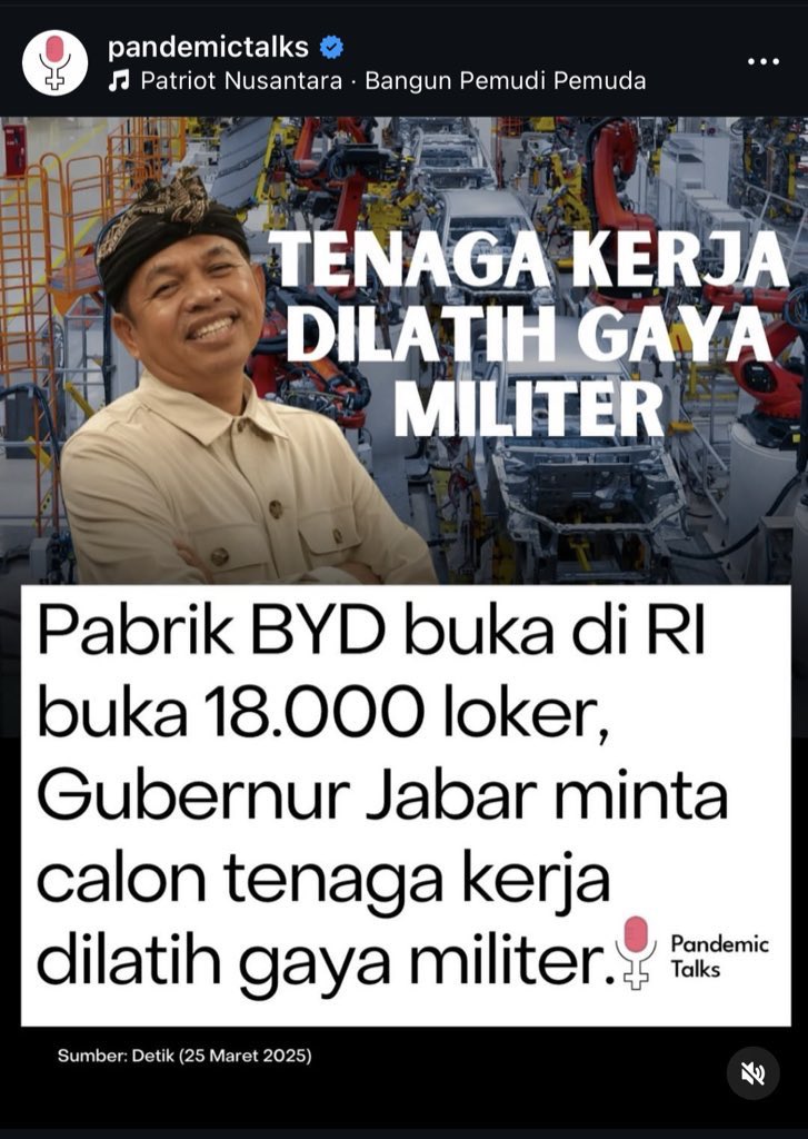 aparatur_spill's tweet photo. Gue agak bingung, kenapa bapaknya obsessed banget sama gaya militer ya? Padahal bukan purnawirawan ABRI. https://t.co/Zyh77vlVs7