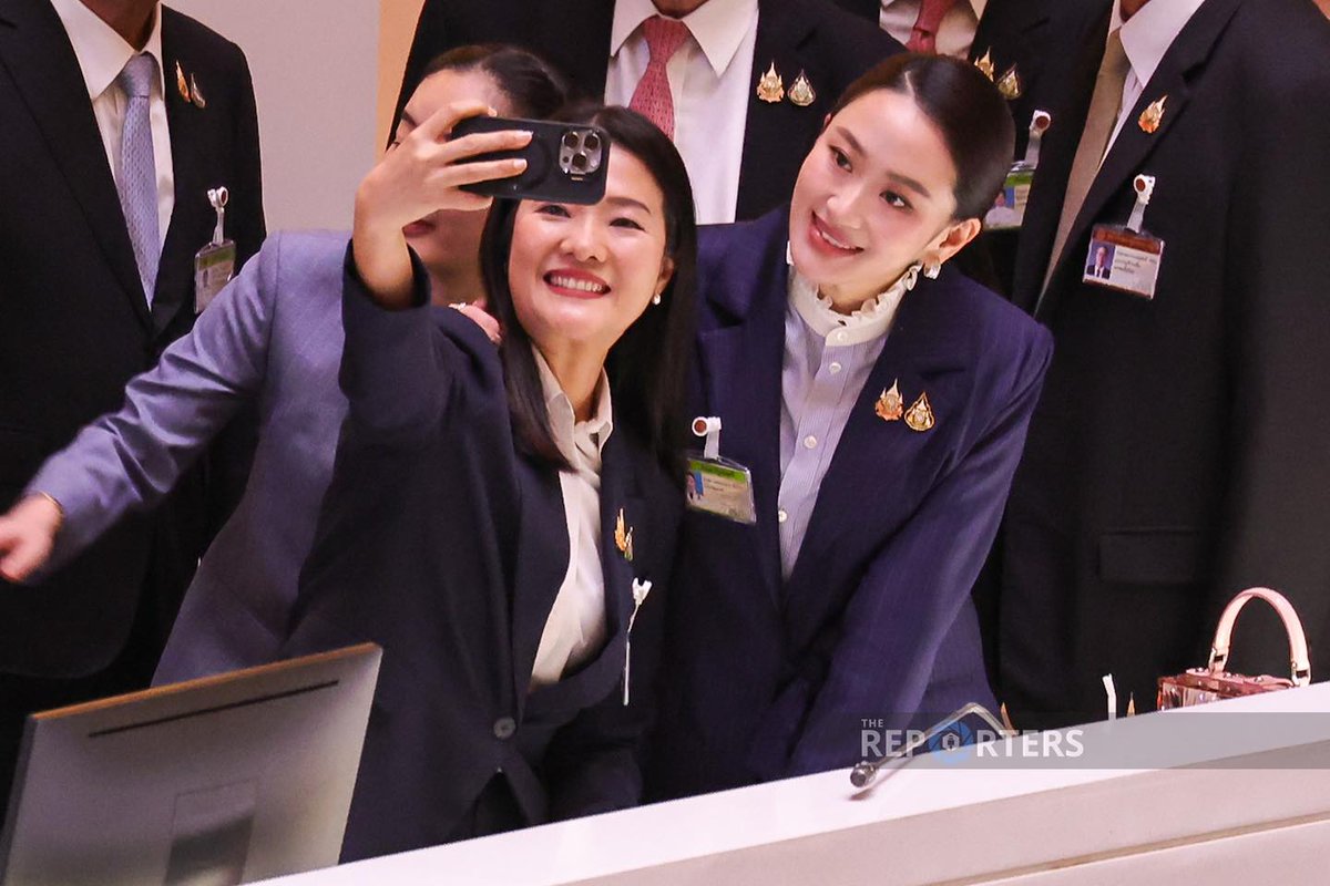 IrrawaddyNews's tweet photo. Thai PM Paetongtarn Shinawatra survived a no-confidence vote Thursday; the opposition accused her of being unqualified and unduly influenced by her father, ex-PM Thaksin. She was backed by 319 of 488 lawmakers, local media said. (Photo: Thai PBS World ) #WhatsHappeningInMyanmar https://t.co/0hola92gSB
